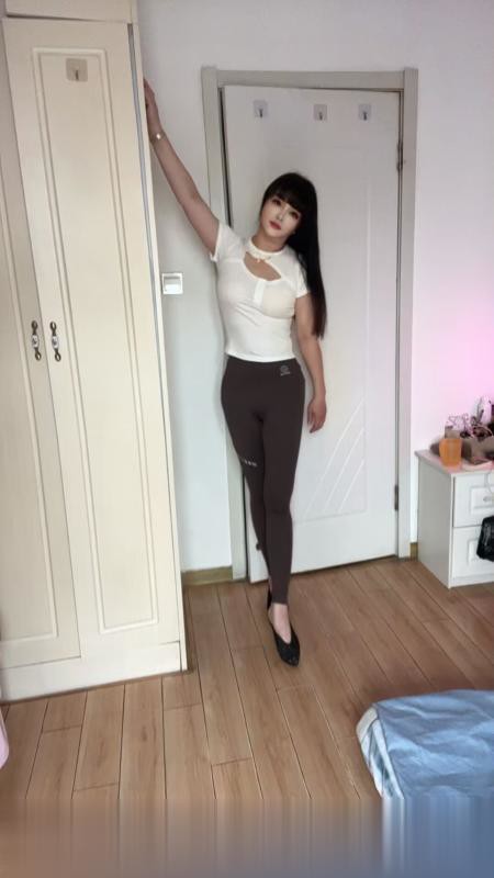 江苏南京小雨服务系的黑丝少妇-2.jpg