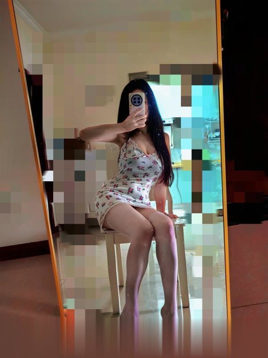 重庆-渝北黄泥磅的小骚妹-1.jpg