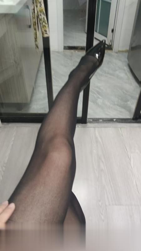 江苏-苏州长腿黑丝熟女-1.jpg
